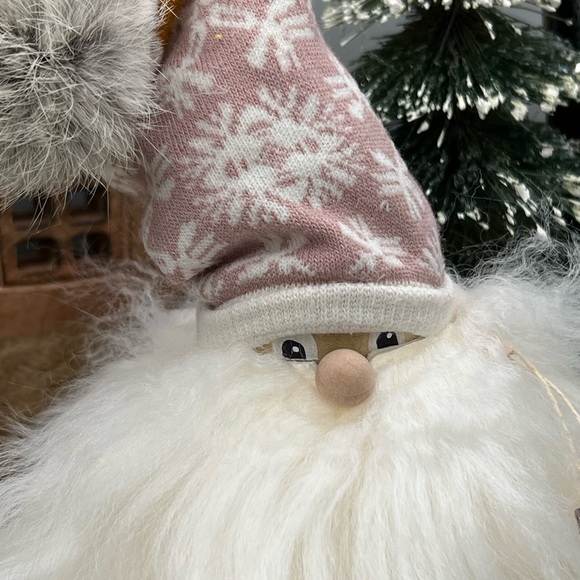 Gnome Tomte Nordic Folklore Mystical Sheepskin Rabbit Fur Wool Figurine - Picture 3 of 5